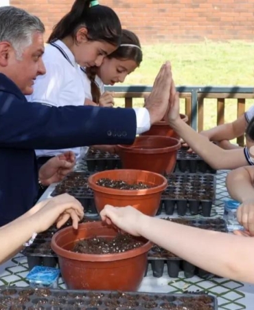 atalik-tohumlar-miniklerle-birlikte-gelecege-tasiniyor-Hmi39WNS.jpg