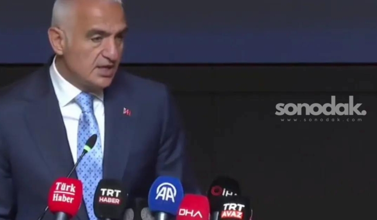 bakan-ersoy-turkce-milletin-hafizasi-ve-en-guclu-sesidir-j1bUvUiP.jpg