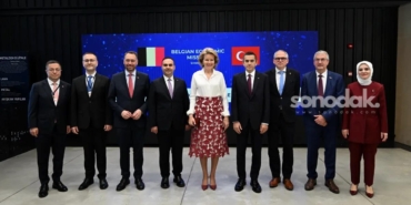 belcika-kralicesi-mathilde-mext-teknoloji-merkezini-ziyaret-etti-IYac1148.jpg