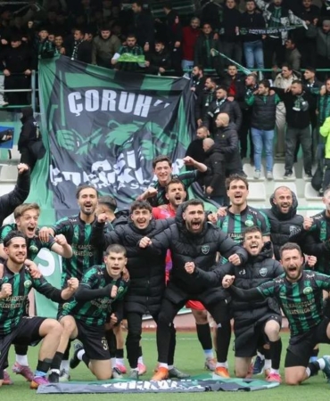 borckaspor-sampiyonluk-goluyle-tepeye-cikti-seD2sX55.jpg