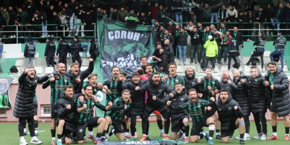 borckaspor-sampiyonluk-goluyle-tepeye-cikti-seD2sX55.jpg
