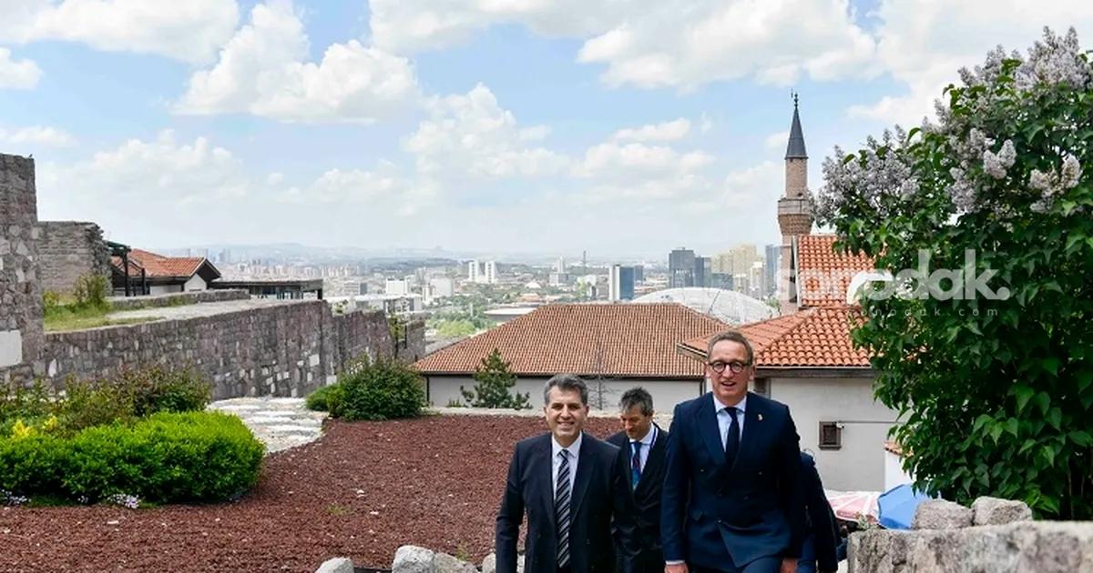 boris-dilli-sten-ankara-mesaisi-HJIk7927.jpg
