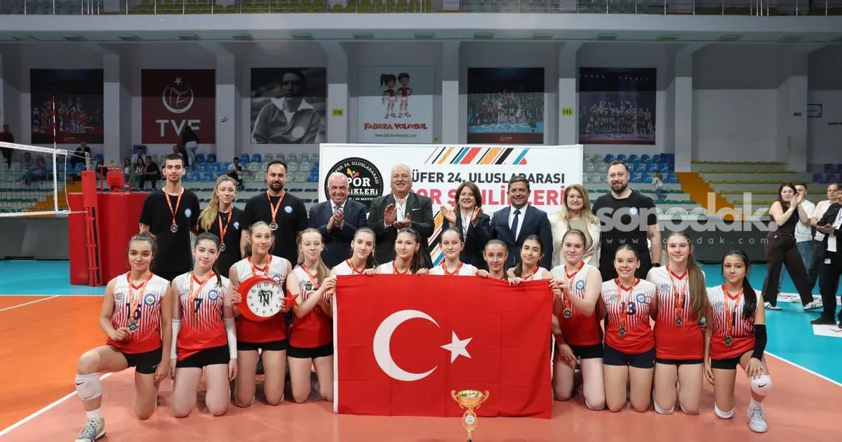 bursa-nilufer-spor-senlikleri-kardes-kentler-turnuvasi-ile-sona-erdi-v7WDugE9.jpg