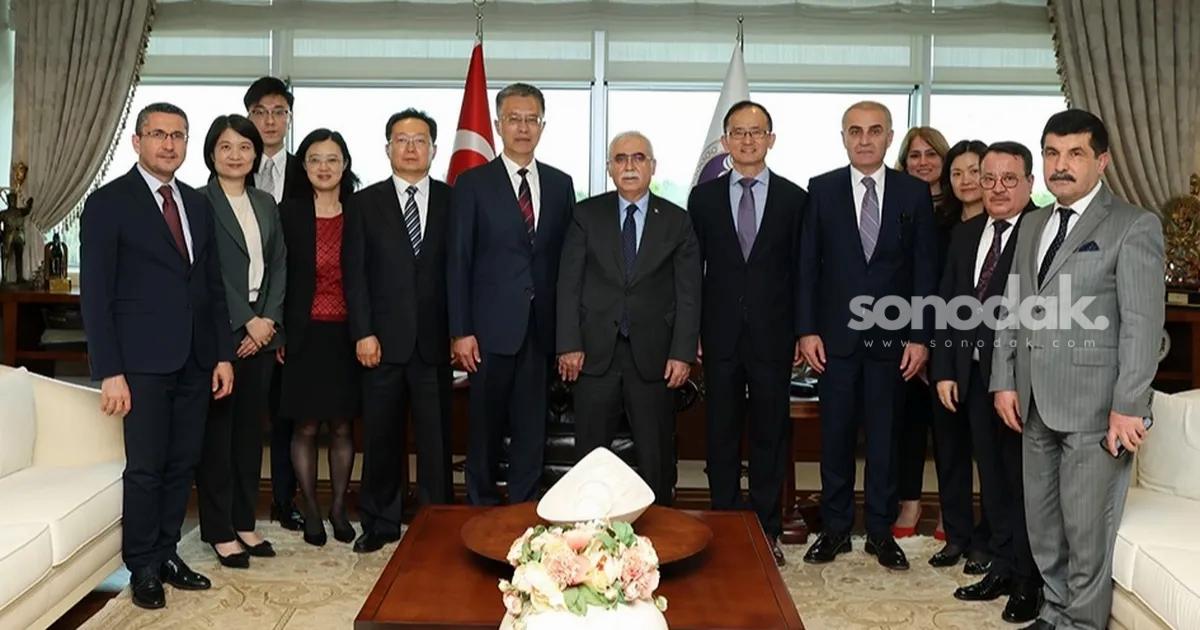 cin-yuksek-halk-mahkemesi-heyeti-aymde-xdMvzTyN.jpg