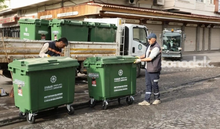 diyarbakirda-yeni-kusak-cop-konteynerleri-alanlarda-WskY9vIY.jpg