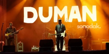 duman-konseriyle-genclik-festivaline-harika-final-P9zlWXrf.jpg