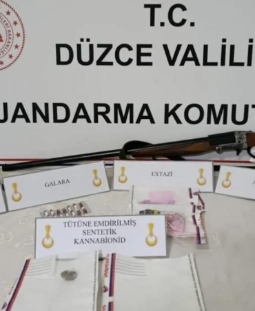 duzcede-uyusturucuya-2-tutuklama-NiqPCsfA.jpg
