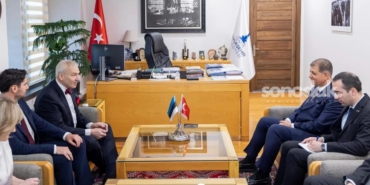 estonya-ile-izmir-ortasinda-dijital-donusum-ve-is-birligi-koprusu-LLlNwrm3.jpg