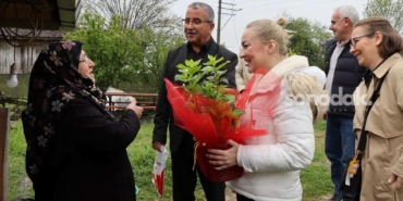 izmit-belediyesinden-kirsaldaki-annelere-ozel-anneler-gunu-surprizi-7YZsOH47.jpg