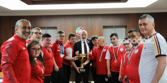 kayseri-kocasinanin-ozel-cocuklarina-ozel-ilgi-7wfVwdjf.jpg