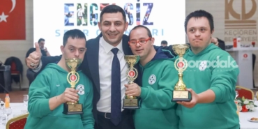 keciorende-manisiz-spor-oyunlari-finalle-taclandi-NRwvMNZs.jpg
