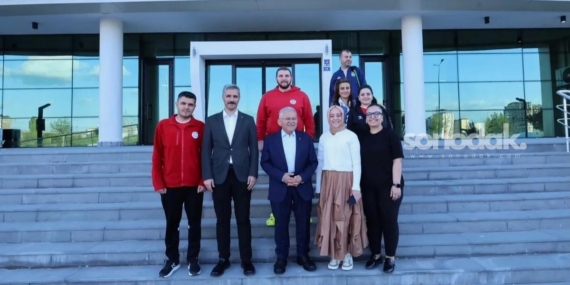 kosk-toplumsal-omur-merkezi-lider-buyukkilici-agirladi-q8puu1H8.jpg