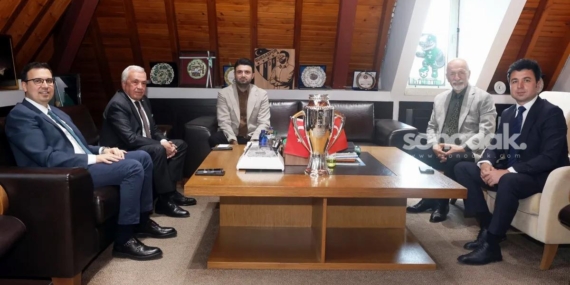 lider-ozdemirden-bursaspora-tebrik-ziyareti-iEn6zWPv.jpg