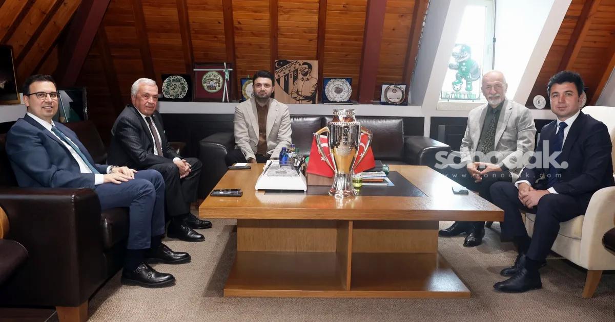 lider-ozdemirden-bursaspora-tebrik-ziyareti-iEn6zWPv.jpg