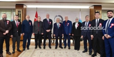 memduh-buyukkilica-vakif-ziyareti-KExGWJ7M.jpg