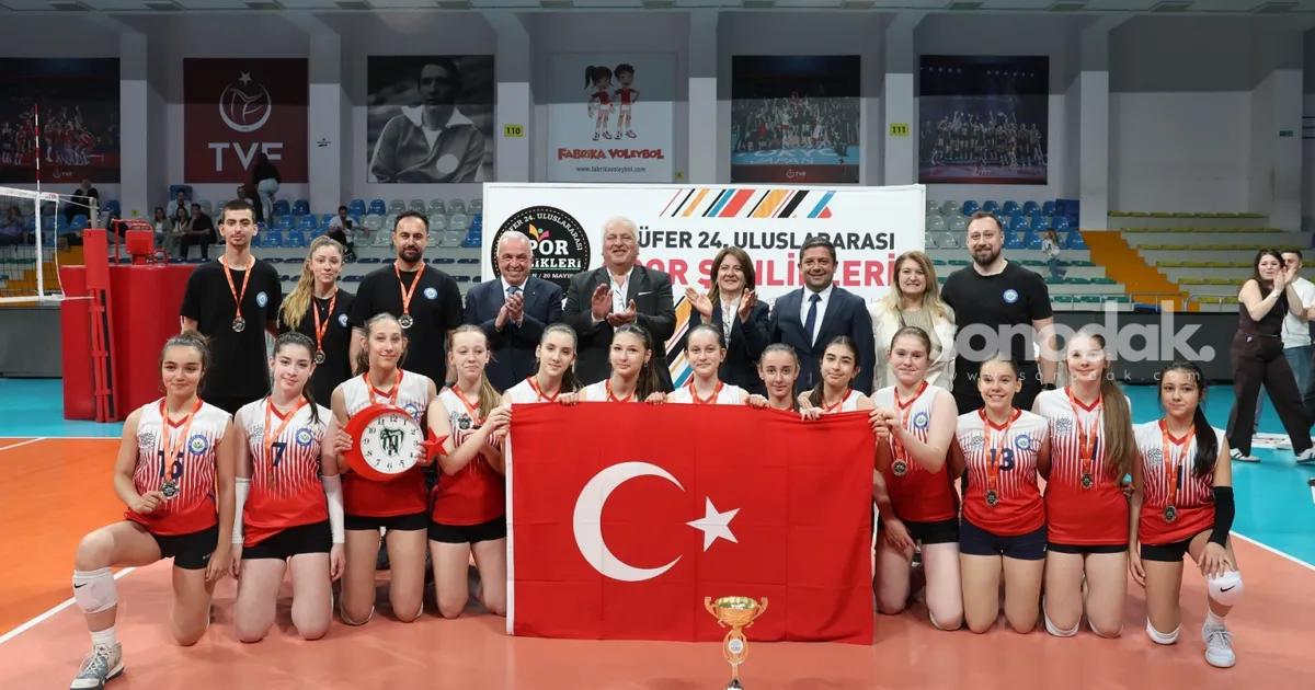 nilufer-uluslararasi-spor-senlikleri-kardes-kentler-turnuvasi-ile-sona-erdi-OLKc7Pl4.jpg