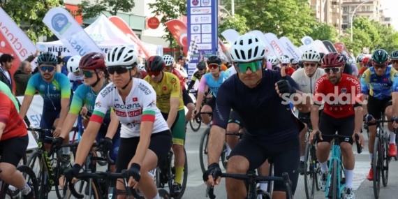 pedallar-daha-fazla-kadin-yarismaci-icin-dondu-wC3T7W5G.jpg