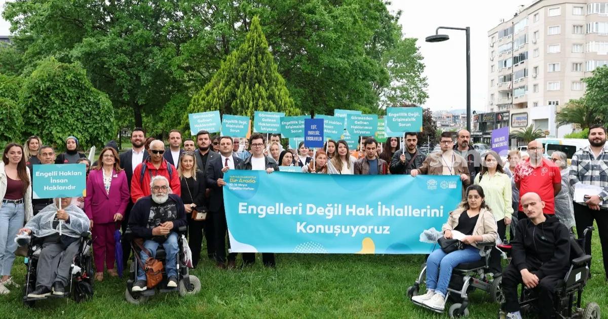 sloganlar-engelleri-asmak-icin-yukseldi-NBdVId21.jpg