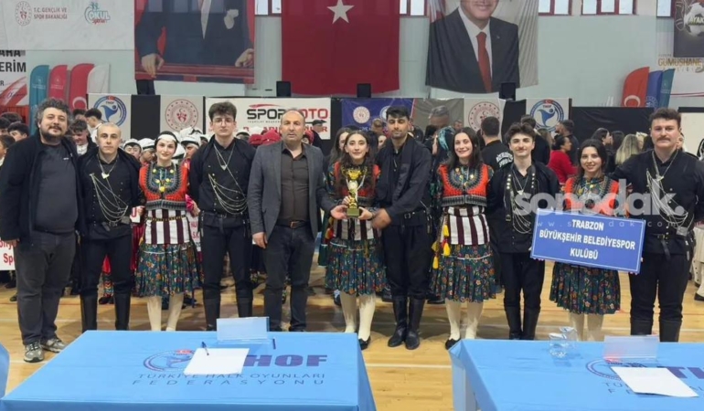 trabzon-halk-oyunlari-takimi-bolge-sampiyonu-oldu-jnyeF8HH.jpg