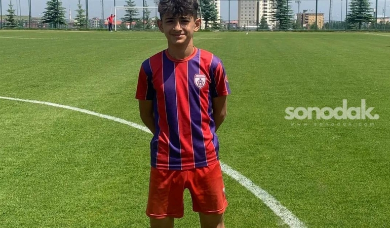 yesil-artvinsporlu-mirac-u14-ulusallarin-ispanya-takiminda-wNEBHfdq.jpg